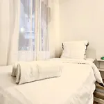 Well-Located Studio Near Montparnasse Withelevator